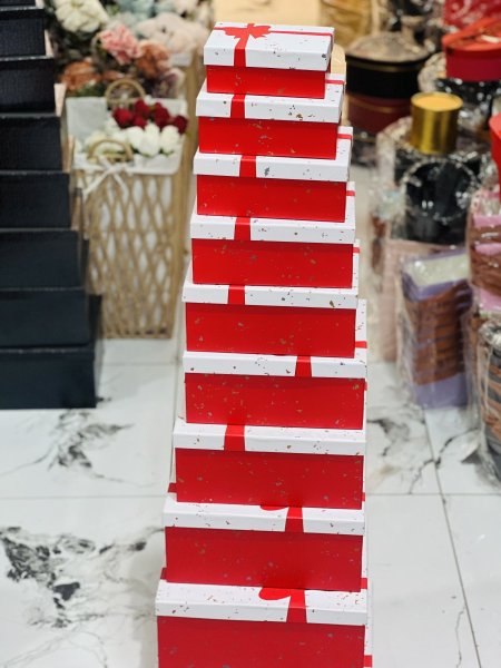 صندوق هدايا 10 قطع مستطيل كرتون مع شبرة